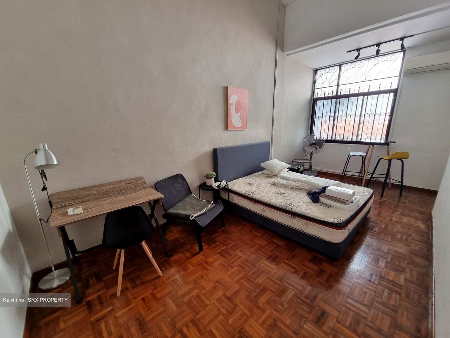 Leith Road (D19), Terrace #632880901